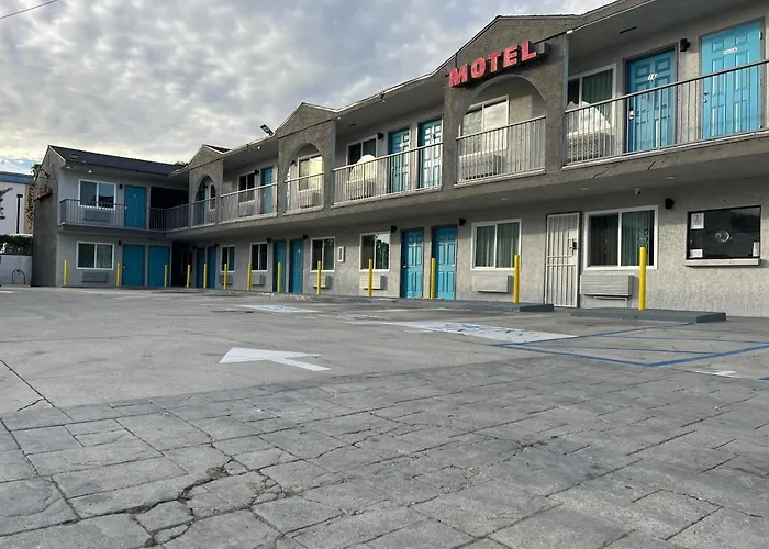 Arlo Motel Near Lax, Sofi Stadium Inglewood